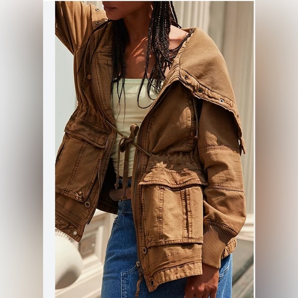 We The Free Surplus Future Parka XL NWOT - Picture 5 of 12